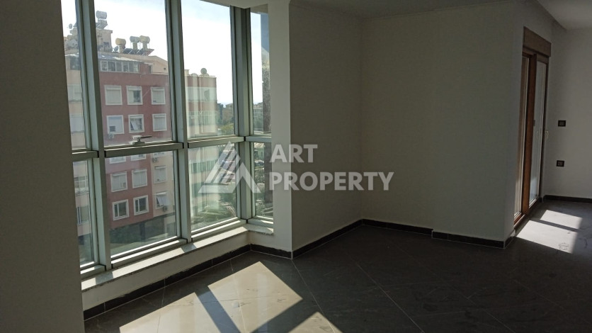 Апартаменты планировки 4+1 общей площади 215 м2 в Алании - Ракурс 8