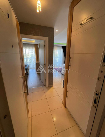 Квартира 1+1, 65м2, всего в 50 метрах от моря, в районе Кестель. - Ракурс 24