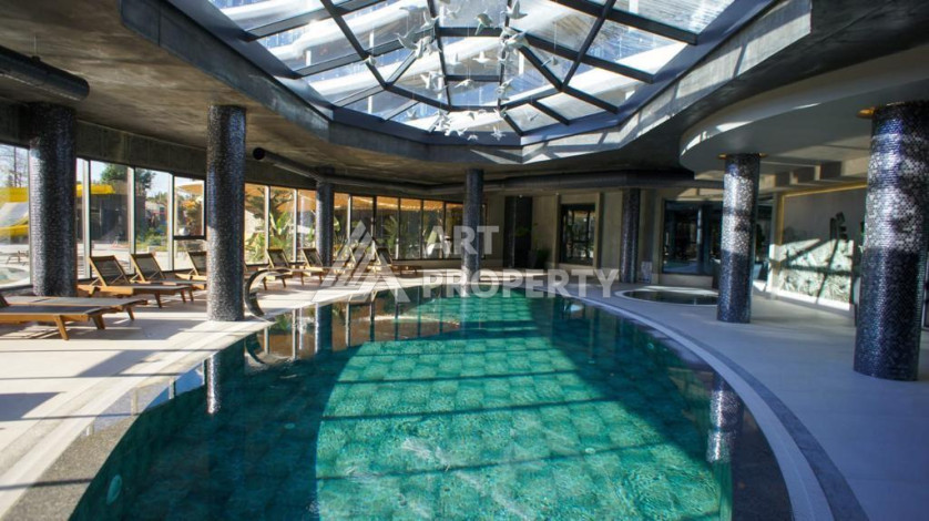 Апартаменты в роскошном комплексе на первой береговой линии планировки 2+1, 125м2 - Ракурс 2