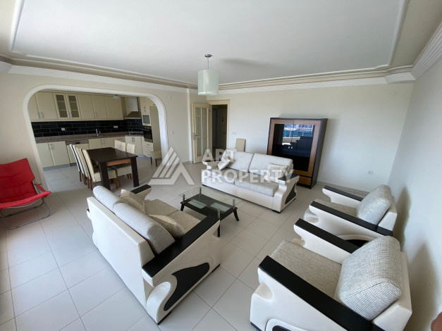 Апартаменты в жилом комплексе с развитой инфраструктурой в районе Махмутлар, 2+1, 140м2 - Ракурс 2