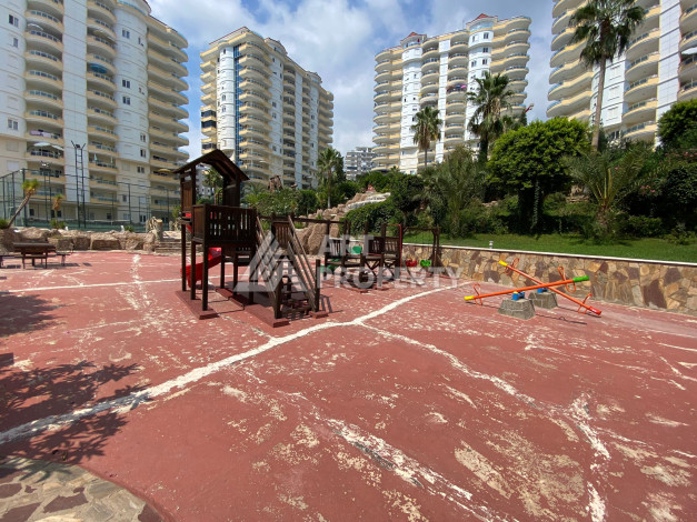 Апартаменты в жилом комплексе с развитой инфраструктурой в районе Махмутлар, 2+1, 140м2 - Ракурс 10