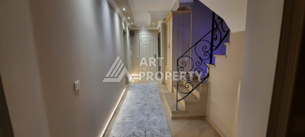 Дуплекс планировки 3+1 в Алании в жилом комплексе с развитой инфраструктурой, 200м2 - Ракурс 12