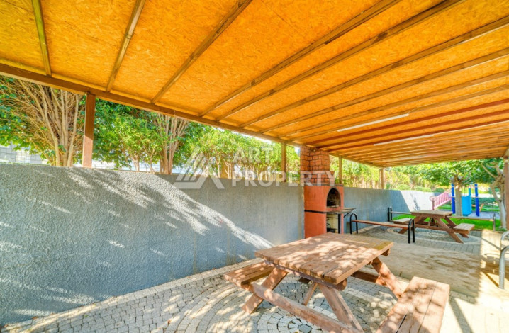 Светлые просторные апартаменты планировки 3+1 в районе Махмутлар, 170м2 - Ракурс 5