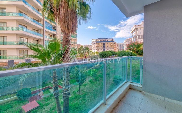 Светлые просторные апартаменты планировки 3+1 в районе Махмутлар, 170м2 - Ракурс 26