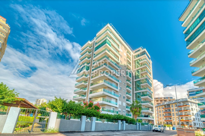 Светлые просторные апартаменты планировки 3+1 в районе Махмутлар, 170м2 - Ракурс 27