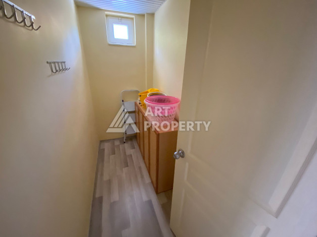 Вилла планировки 6+2 с собственным бассейном в районе Демирташ, 550м2 - Ракурс 4