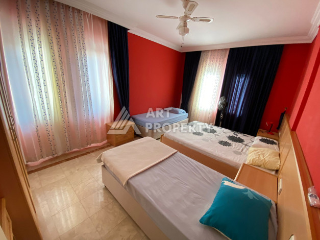 Вилла планировки 6+2 с собственным бассейном в районе Демирташ, 550м2 - Ракурс 14