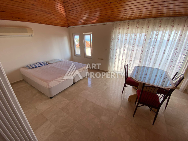 Вилла планировки 6+2 с собственным бассейном в районе Демирташ, 550м2 - Ракурс 18