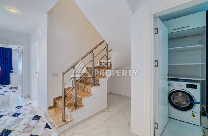 Элитный двухуровневый пентхаус планировки 3+1 в районе Махмутлар, 220м2 - Ракурс 20