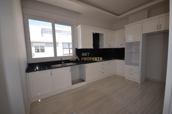 Четырехкомнатная квартира  с отличным ремонтом в районе Оба, 165 м2 - Ракурс 16