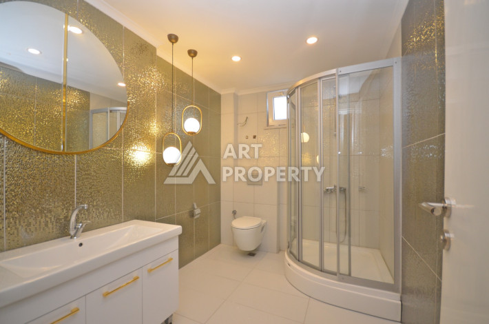 Пентхаус 5+1 у реки Димчай в Кестеле с дизайнерским ремонтом, 300 м2 - Ракурс 4