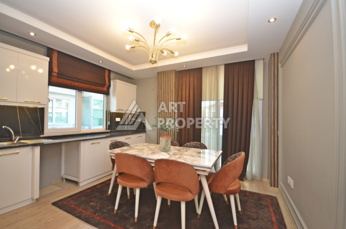 Пентхаус 5+1 у реки Димчай в Кестеле с дизайнерским ремонтом, 300 м2 - Ракурс 6