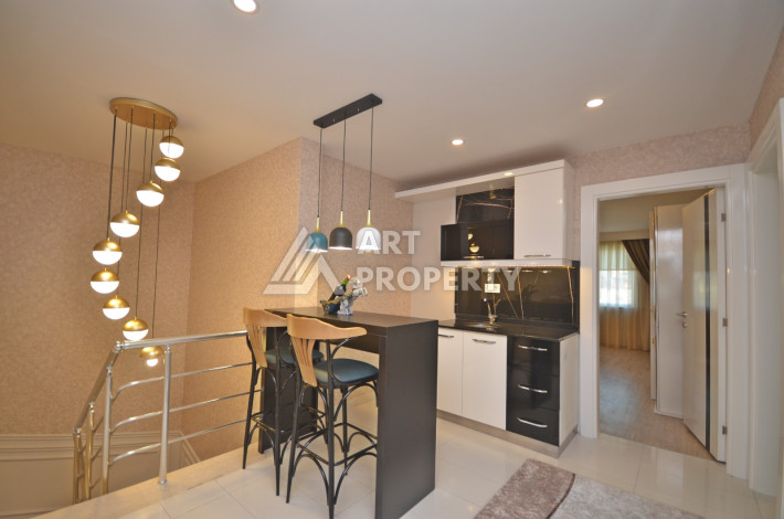 Пентхаус 5+1 у реки Димчай в Кестеле с дизайнерским ремонтом, 300 м2 - Ракурс 15