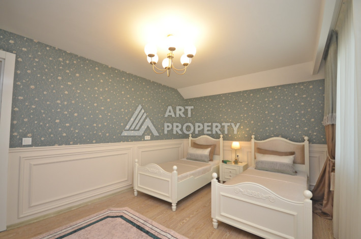 Пентхаус 5+1 у реки Димчай в Кестеле с дизайнерским ремонтом, 300 м2 - Ракурс 19