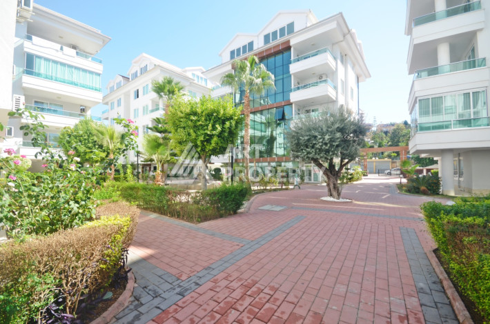 Пентхаус 5+1 у реки Димчай в Кестеле с дизайнерским ремонтом, 300 м2 - Ракурс 28