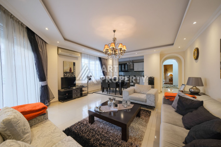 Меблированные апартаменты в 50-ти метрах от пляжа Клеопатры планировки 2+1, 140м2 - Ракурс 9