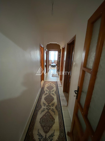 Меблированные апартаменты с отдельной кухней планировки 2+1 в районе Махмутлар, 120м2 - Ракурс 6