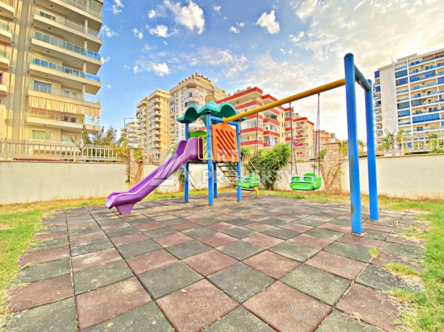 Квартира с мебелью планировки 2+1 в районе Махмутлар, 110м2 - Ракурс 2