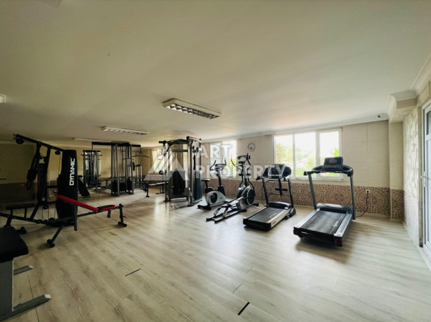 Шикарные апартаменты планировки 2+1 в районе Махмутлар, 140м2 - Ракурс 20