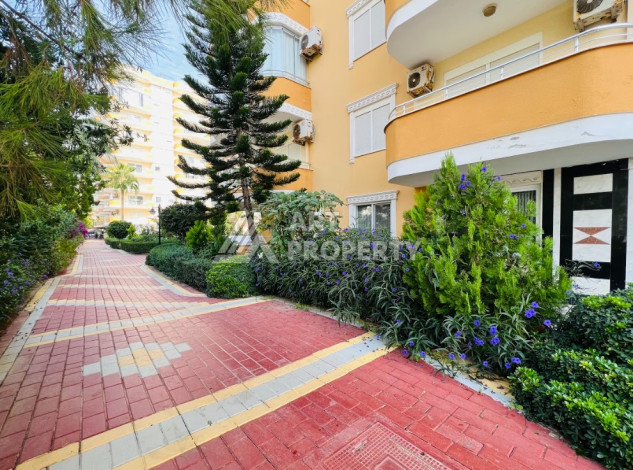 Шикарные апартаменты планировки 2+1 в районе Махмутлар, 140м2 - Ракурс 22