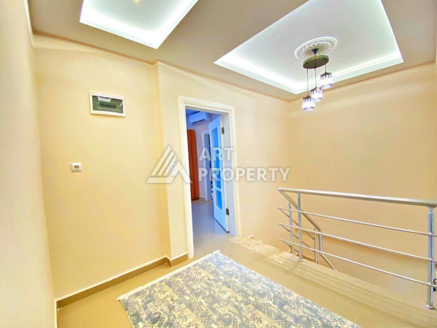 Шикарный дуплекс планировки 5+1 в престижном районе Кестель, 250м2 - Ракурс 21