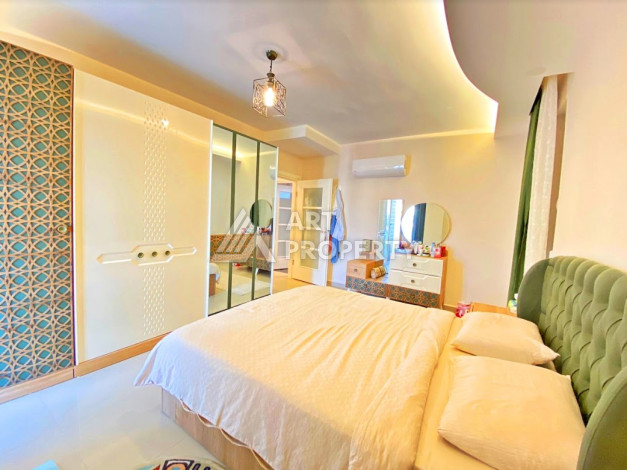 Шикарный дуплекс планировки 5+1 в престижном районе Кестель, 250м2 - Ракурс 24