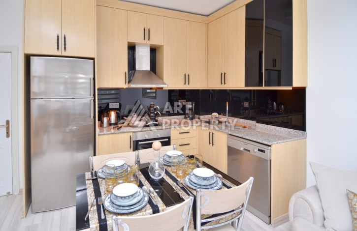 Стильные меблированные апартаменты планировки 2+1 в районе Махмутлар, 100м2 - Ракурс 20