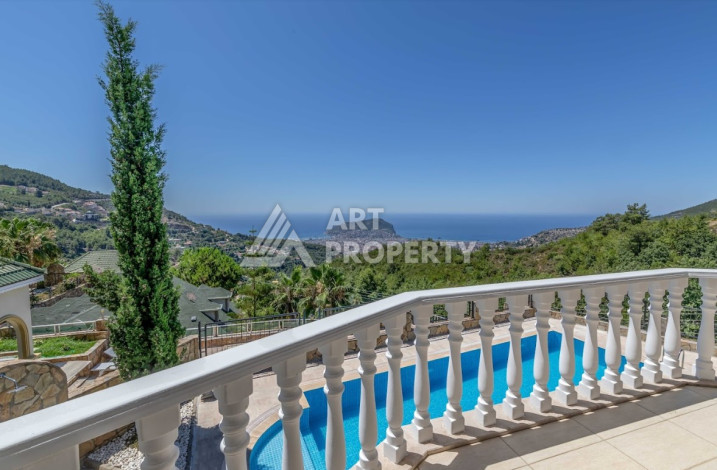 Великолепная вилла с восхитительным видом на Средиземное море и Аланью планировки 4+1! - Ракурс 4