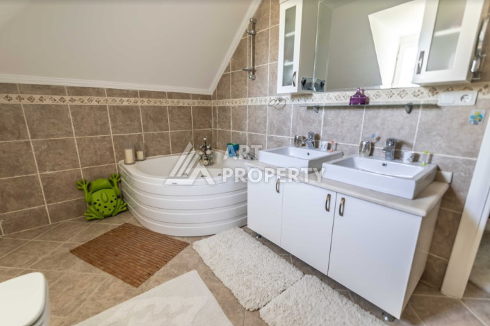 Великолепная вилла с восхитительным видом на Средиземное море и Аланью планировки 4+1! - Ракурс 11