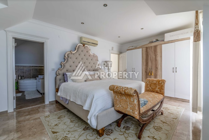 Великолепная вилла с восхитительным видом на Средиземное море и Аланью планировки 4+1! - Ракурс 12