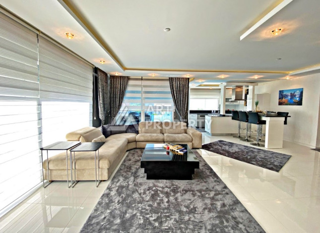 Апартаменты в шикарном комплексе близи моря в районе Кестель планировки 4+1 - Ракурс 2