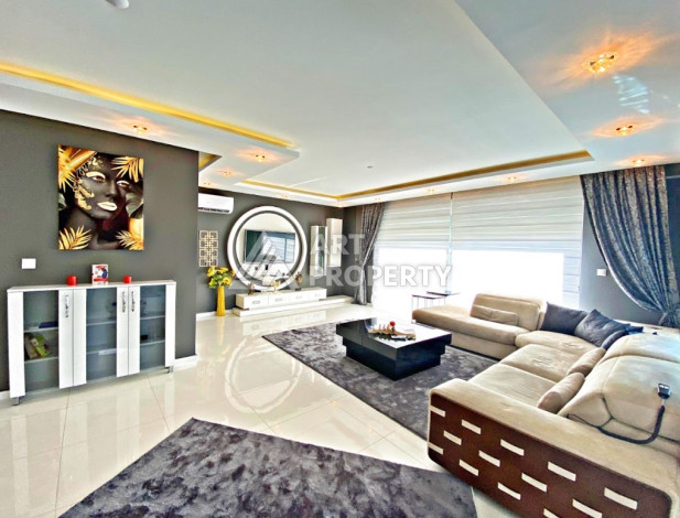 Апартаменты в шикарном комплексе близи моря в районе Кестель планировки 4+1 - Ракурс 3