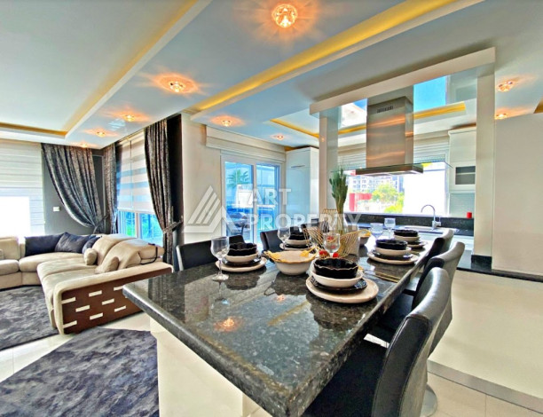 Апартаменты в шикарном комплексе близи моря в районе Кестель планировки 4+1 - Ракурс 5