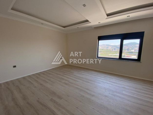 Просторная квартира 4+1, 220м2, с видом на море, в районе Махмутлар - Ракурс 10