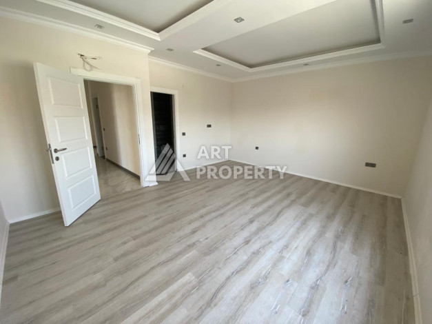 Просторная квартира 4+1, 220м2, с видом на море, в районе Махмутлар - Ракурс 12