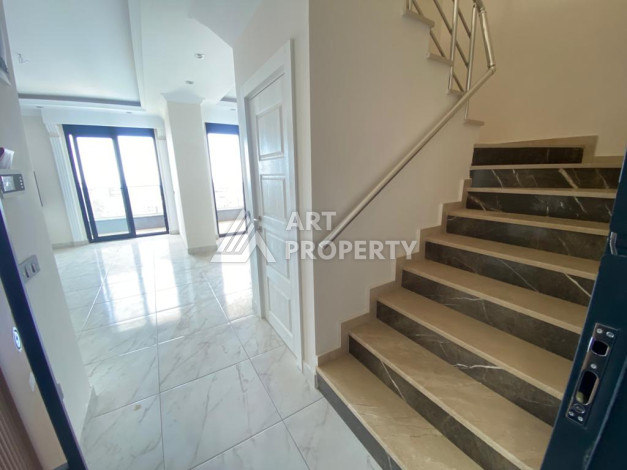 Просторная квартира 4+1, 220м2, с видом на море, в районе Махмутлар - Ракурс 14