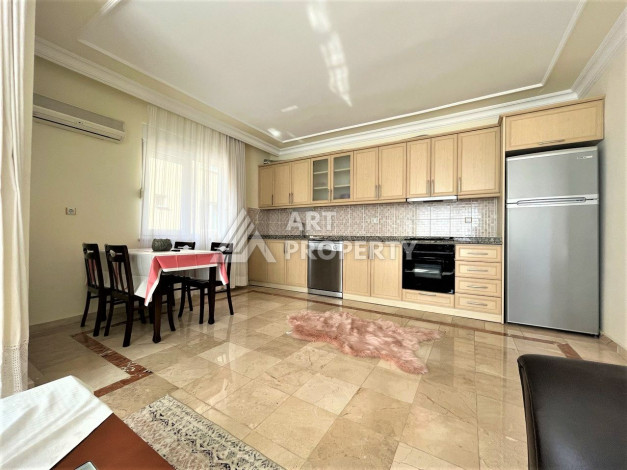 Апартаменты 2+1 общей площади 105м2 в районе нижняя Оба, всего в 200 метрах от моря. - Ракурс 2