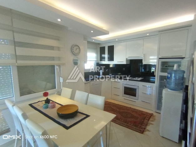 Двухуровневые апартаменты 3+1,  170м2, в развитом районе Оба, всего в 300 метрах от моря. - Ракурс 8