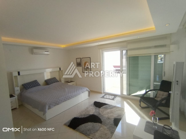 Двухуровневые апартаменты 3+1,  170м2, в развитом районе Оба, всего в 300 метрах от моря. - Ракурс 15