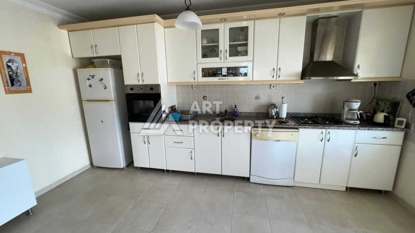 Меблированные апартаменты в комплексе с развитой инфраструктурой в Алании, 160м2 - Ракурс 6