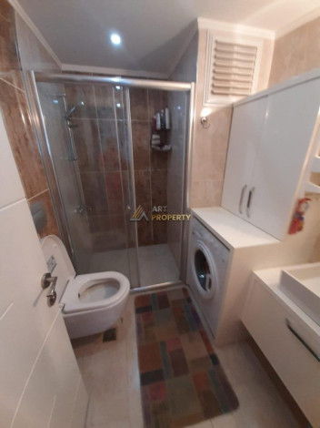 Квартира планировки 1+1 с прекрасным видом на старинный город Наулу в районе Махмутлар Алания, 65 м2. - Ракурс 2