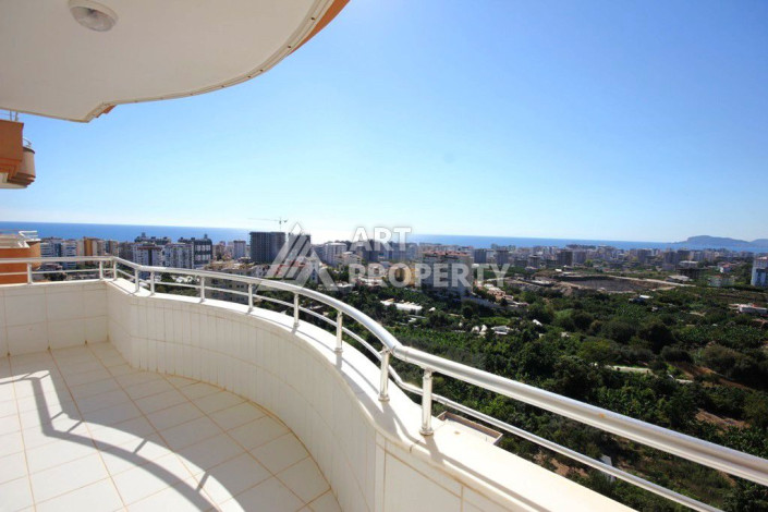 Квартира с потрясающим видом на море и город в районе Махмутлар, планировка 2+1, 115м2 - Ракурс 2
