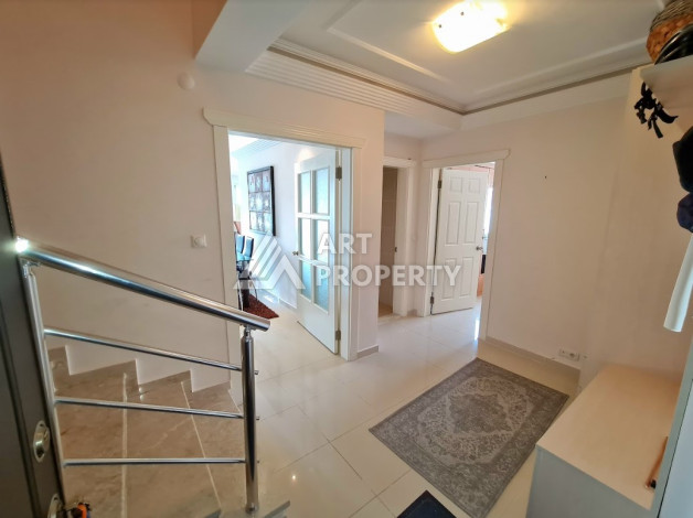 Шикарный дуплекс с сауной планировки 3+1 в районе Оба, 220м2 - Ракурс 11