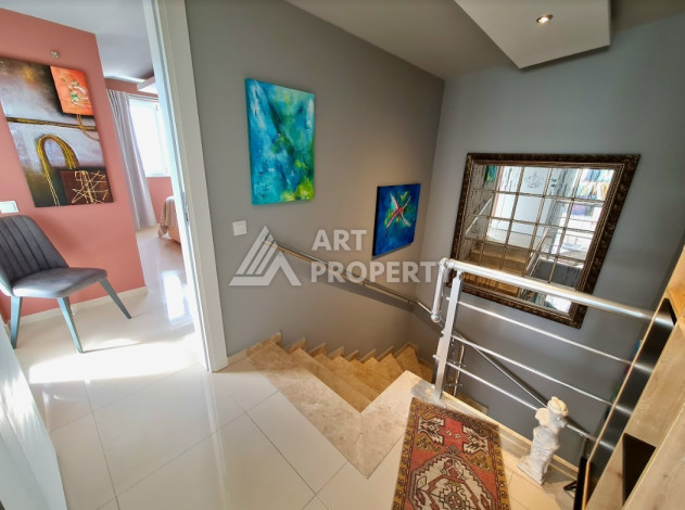 Дуплекс с большой террасой планировки 3+1 в районе Оба, 180м2 - Ракурс 12