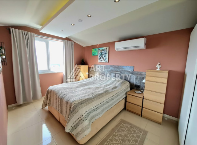 Дуплекс с большой террасой планировки 3+1 в районе Оба, 180м2 - Ракурс 16