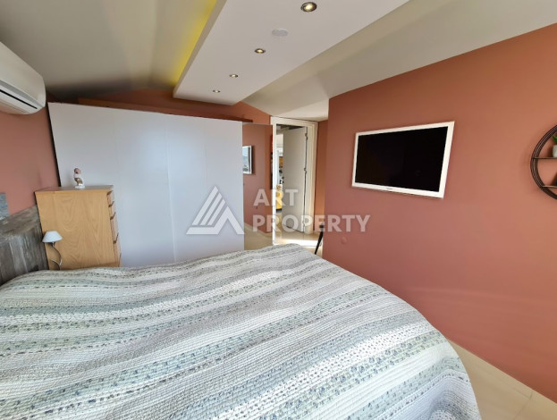 Дуплекс с большой террасой планировки 3+1 в районе Оба, 180м2 - Ракурс 17