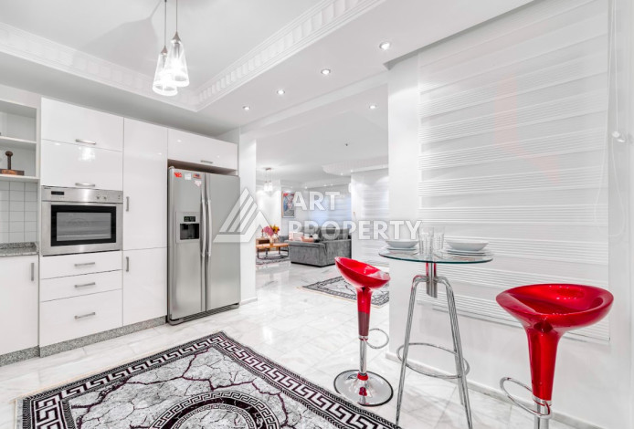 Двухуровневая квартира в 200м от моря планировки 4+1 в районе Кестель, 200м2 - Ракурс 18