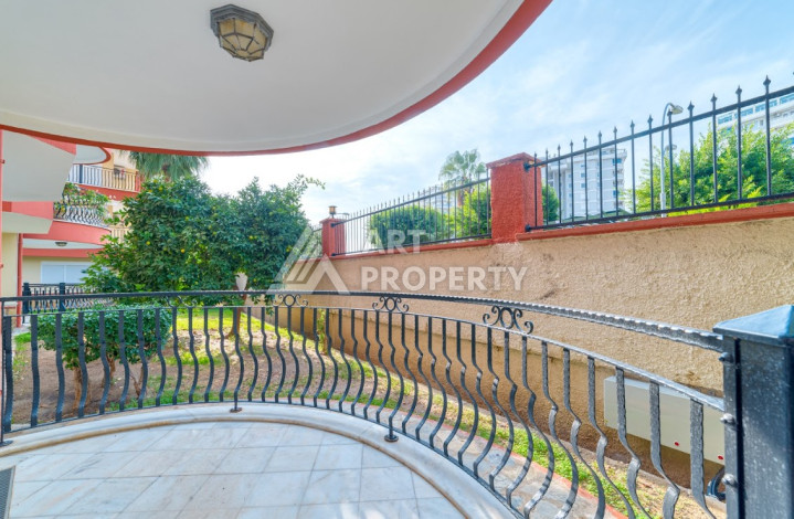 Двухуровневая квартира в 200м от моря планировки 4+1 в районе Кестель, 200м2 - Ракурс 19