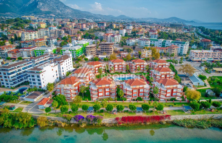 Двухуровневая квартира в 200м от моря планировки 4+1 в районе Кестель, 200м2 - Ракурс 37