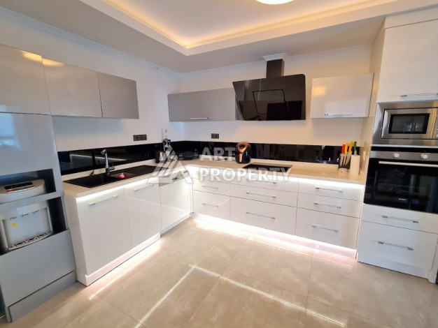 Стильный дуплекс планировки 4+1 в районе Оба,  240м2 - Ракурс 17